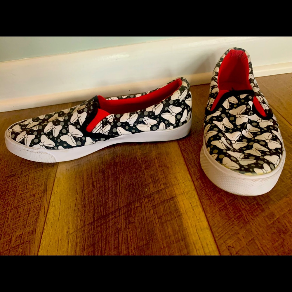 Disney Minnie Mouse Slip On Sneakers